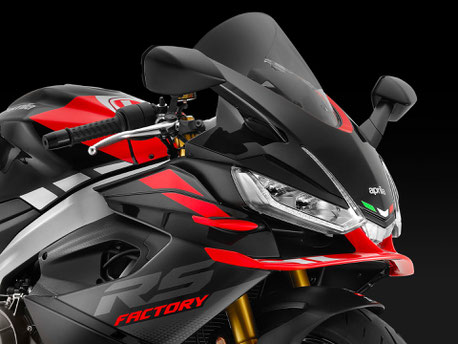 Aprilia RS 660 Factory - Seitenansicht der Verkleidung vorne mit Winglets