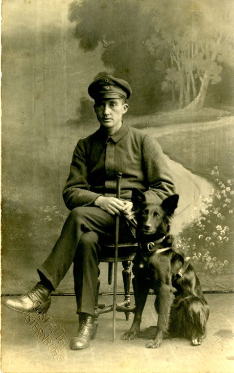 Paul Feyen mit Blindenführhund © Familie Feyen