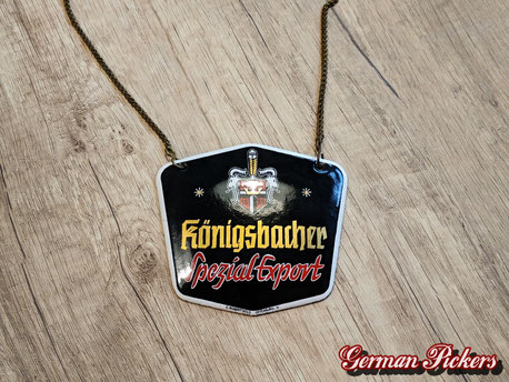 Königsbacher Brauerei Türschild / Zapfhahnschild  Emailschild  Deutschland 1930  C. Robert Dold - ca 12 cm  - Königsbacher Brewery - porcelain door sign  Germany 1930`s 
