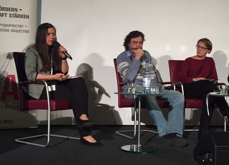 Anna Litvinenko, Andrey Yurov and Elena Stein during the final panel discussion of the Autumn Talks