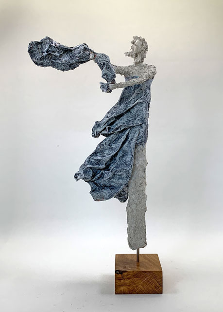 Monochrome Skulptur von koenigsfigurine