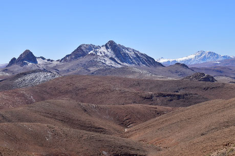 Manteau nival tardif (mars) sur l'Akoumbi, Anti-Atlas sud-occidental, 2018, ©Frédérique Courtin 