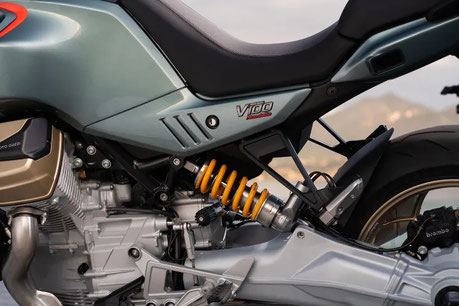 Moto Guzzi V100 Mandello S - Detail - Ansicht Monofederbein Öhlins mit Alu-Schwinge