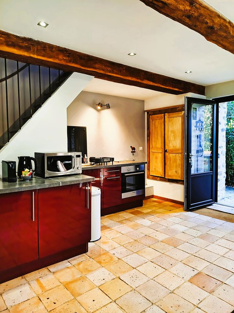 Gite Oise avec cuisine équipée pour vous sentir comme à la maison.