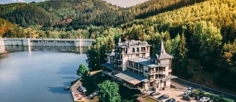Hotel Retro Riverside***** Karlsbad-Ansicht