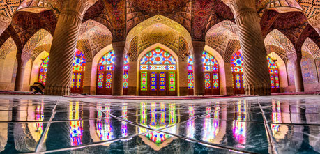 Roze moskee, Nasir ol molk moskee, shiraz, pink moskee, gekleurde ruiten, moskee Iran