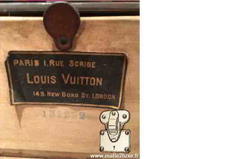 Etiquette Malle et valise : Paris 1 rue Scribe Louis Vuitton 149 New Bond St London