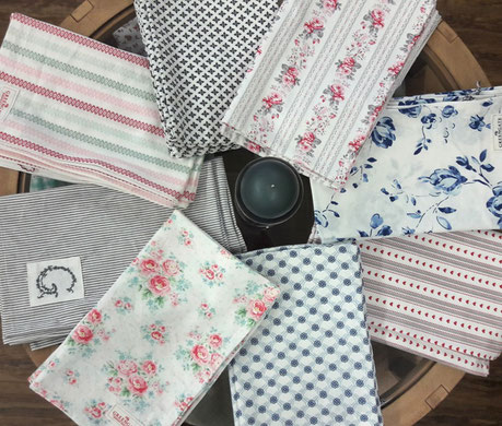 GreenGate Tischläufer bunt oder grau