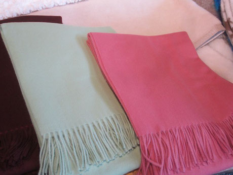 warme Mohairdecke farbenfroh