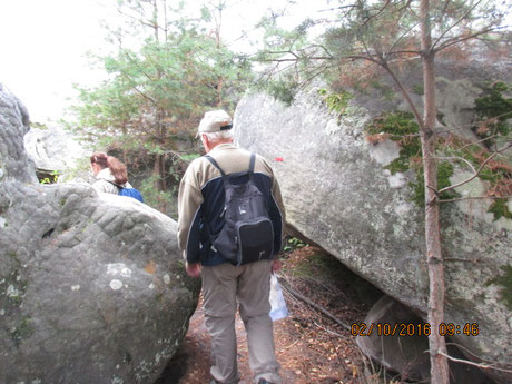 On surveille l'arrière pour éviter les défaillances dans les rochers