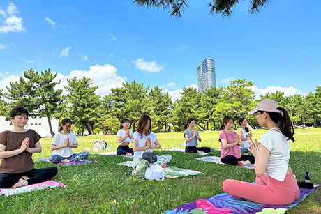 滋賀 大津 公園 ヨガ