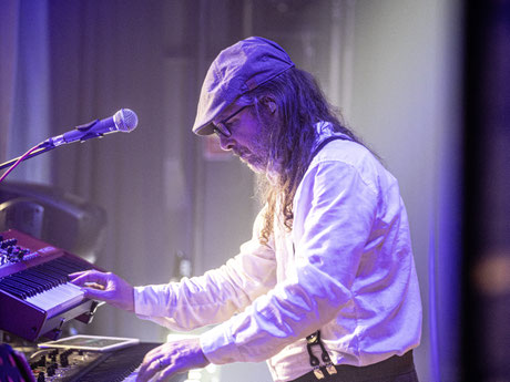 Maurice Velati Musik Technik Tontechnik Keyboard