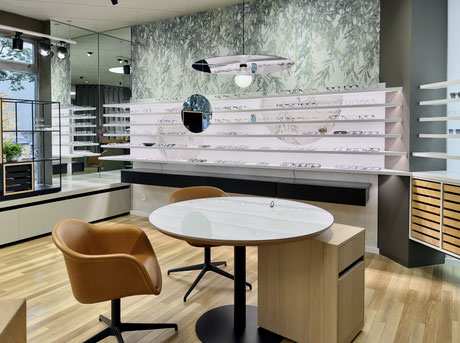 Innenarchitektur Laden ausbau Retail Optik
