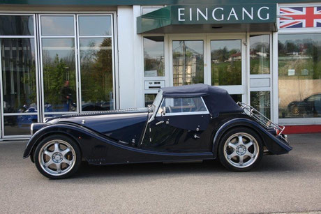 Morgan Plus 8 Midnight Blue