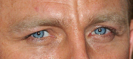 Yeux masculins