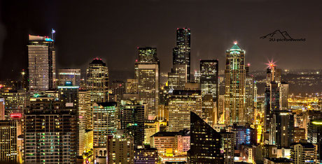 Bild: Blick auf Seattle bei Nacht vom Needle Tower