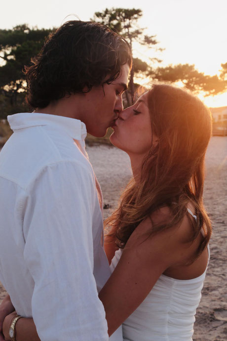 séance photo couple plage Calvi corse corsica photographe mariage
