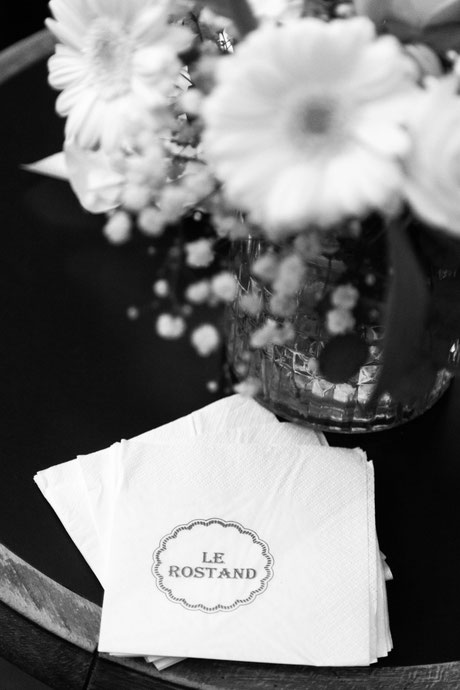 fleurs bouquet mariée robe mariage parisien élégant romantique haut de gamme Paris 5 photographe