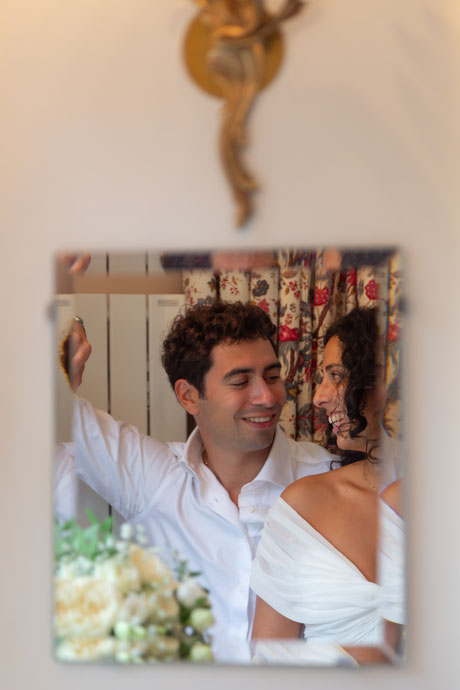 photographe mariage paris photo mariage bohème chic élégant romantique haut de gamme château de mauvières robe mariée bouquet fleurs