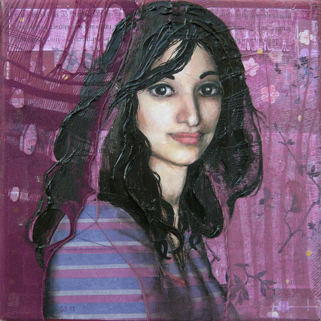 Portrait buste jeune femme pull rayé fond papier de soie à fleurs de ceriser collants fils camieu tons violet mauve sur toile deuil japonisme métissage acrylic oil mixed media on canvas textil acrylique huile sur toile technique mixte art textile collage