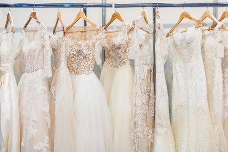Brautkleid Verkaufen Neu Und Second Hand Brautkleider Regensburg