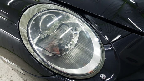 ９９７の助手席側のヘッドライトの曇り・くすみ
