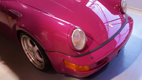 ９６４ターボの花粉染み除去後のフロントフェンダー 車磨きは埼玉のアートディテール