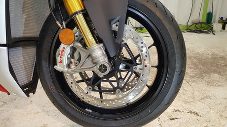 ストリートファイターV4S ホイールコーティング バイクコーティング 埼玉