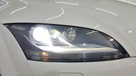 アウディTT 8j 前期最終型純正ヘッドライト