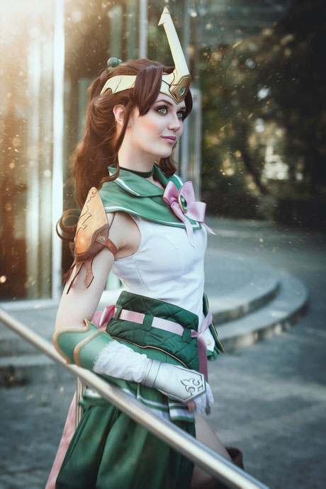 Sailor Jupiter, Sailor Moon Cosplay: Krystl Cosplay Photo: Spoon Photography Edit: Laecia Photography Design: Moize Opel