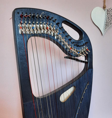 Double Strung Harfe Slim-Luna mit Camac-Klappen