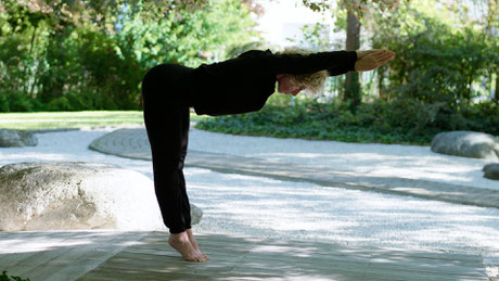 posizione yoga insegnante di yoga