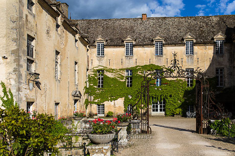 château savigny les beaune, abarth, road trip, LIR, lotus, lotus élise, caterham, speedster, rachel jabot ferreiro, erjihef photo