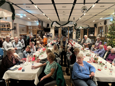 LandFrauenVerein Hennstedt Saal Weihnachtsfeier