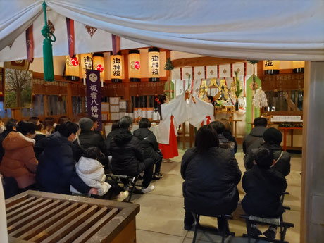 厄除祈祷（１９日午後８時頃）