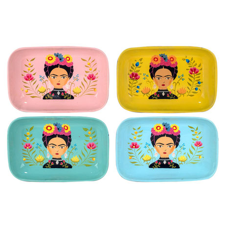 Schmuckschale Metall, Frida-Applikation, € 15.00, nur im Geschäft, nicht online erhältlich.