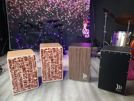 Cajon Unterschiede Höhen Tabelle