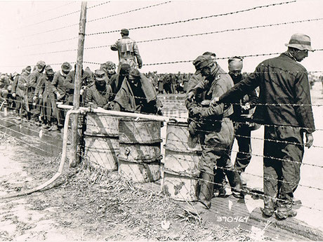 Kriegsgefangenenlager  amerikanische Besatzungszone 1945