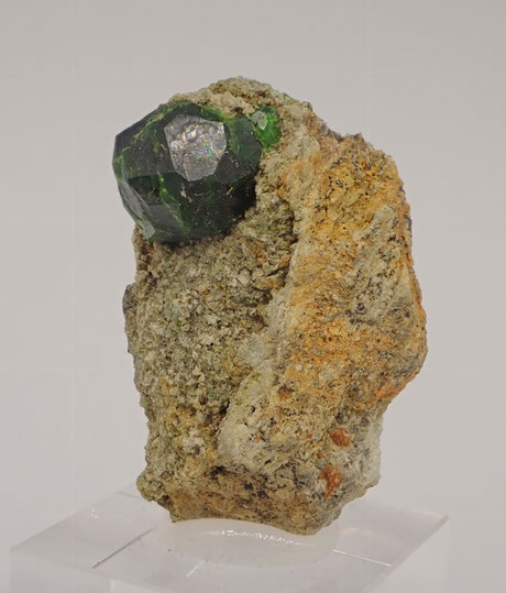 Iran demantoide