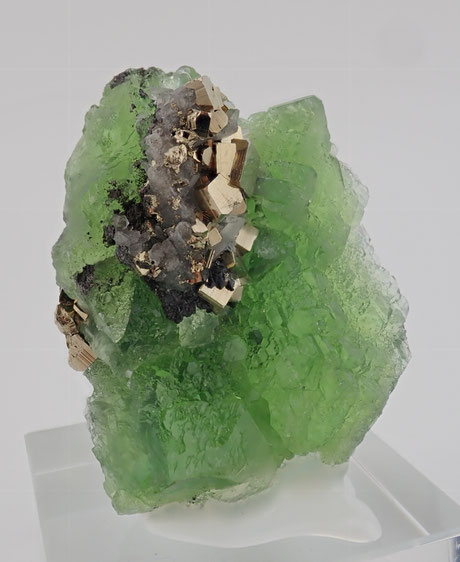 Fluorite milpo mine