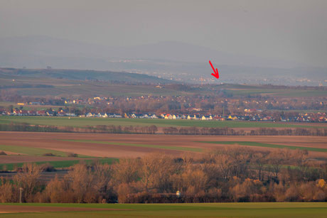 Blick vom Petersberg nach Mommenheim