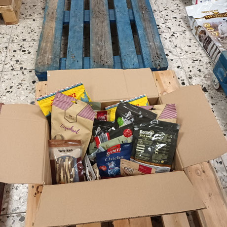 07.11.2025_Päckchen_Foto: Schumacher