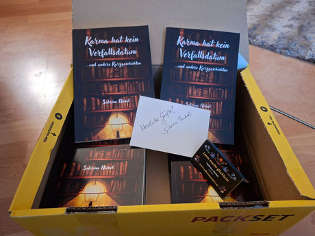 2025_10_19 Buchspende_ Foto: Oetken