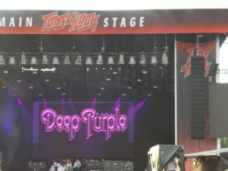 gleich kommen die alten Herren von Deep Purple
