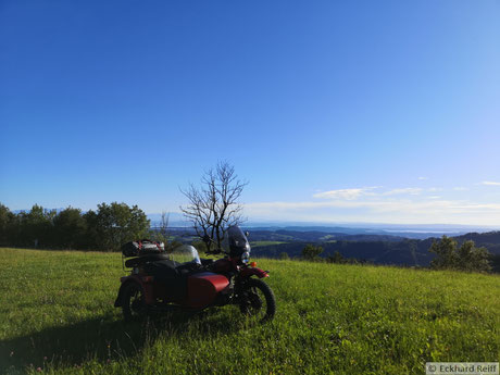 noch kurz auf dem Höchsten vorbei mit Blick auf den Bodensee
