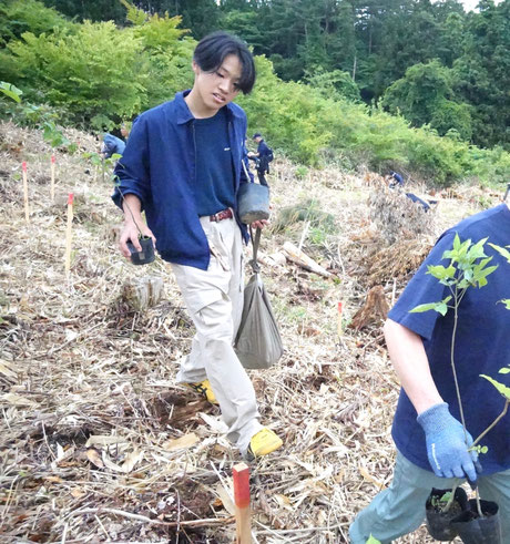 「森は海の恋人」植栽ボランティア