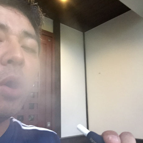 口から煙は出ます