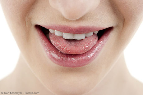 Leider oft vernachlässigt: Das Reinigen der Zunge! Welche Folgen kann das haben?