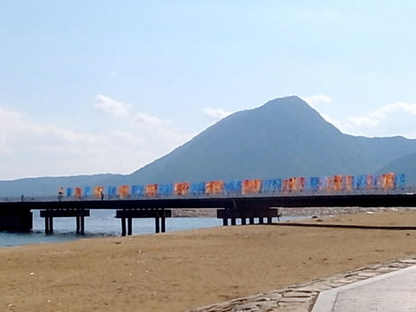 こちらも前回の混浴温泉世界の風景