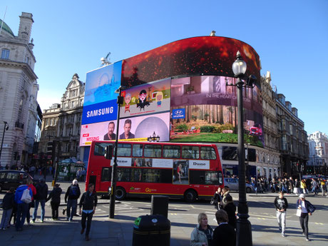 Piccadilly Circus